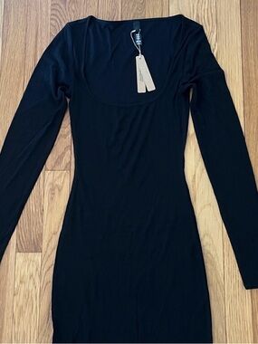 Skims ribbed long sleeve Women's Long Sleeve Black Scoop Neck Dress